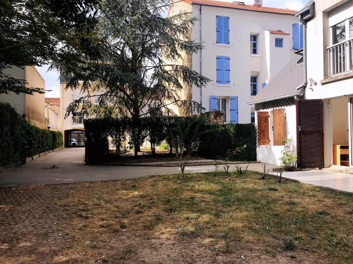 Maison De Longde-Appartement Avec 2 Chambres Вилжуиф Екстериор снимка