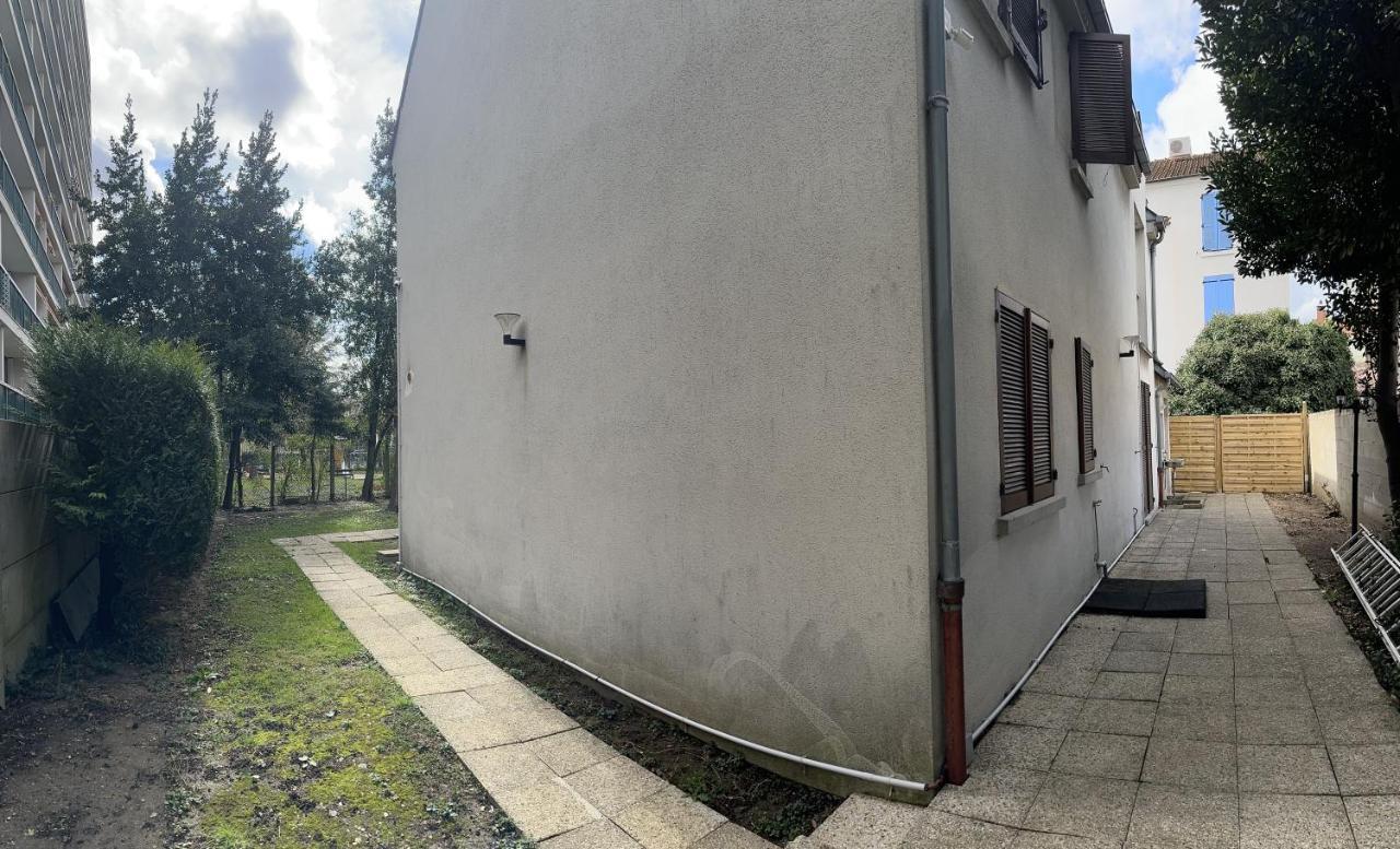Maison De Longde-Appartement Avec 2 Chambres Вилжуиф Екстериор снимка